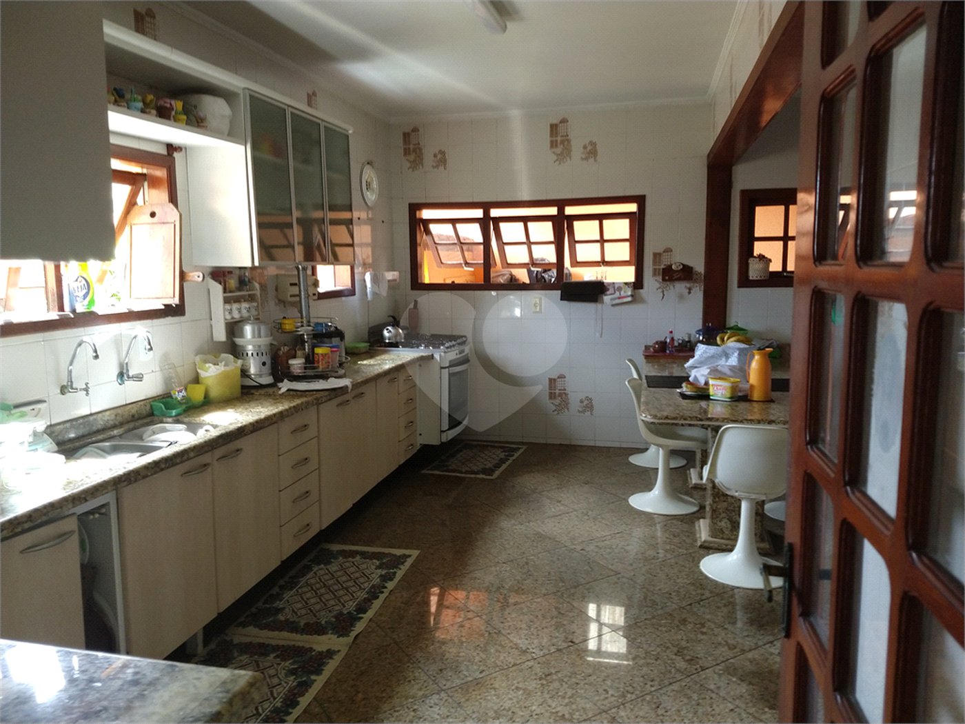 Casa à venda com 3 quartos, sendo 1 suíte,  em Vila Oliveira, Mogi das Cruzes, SP
