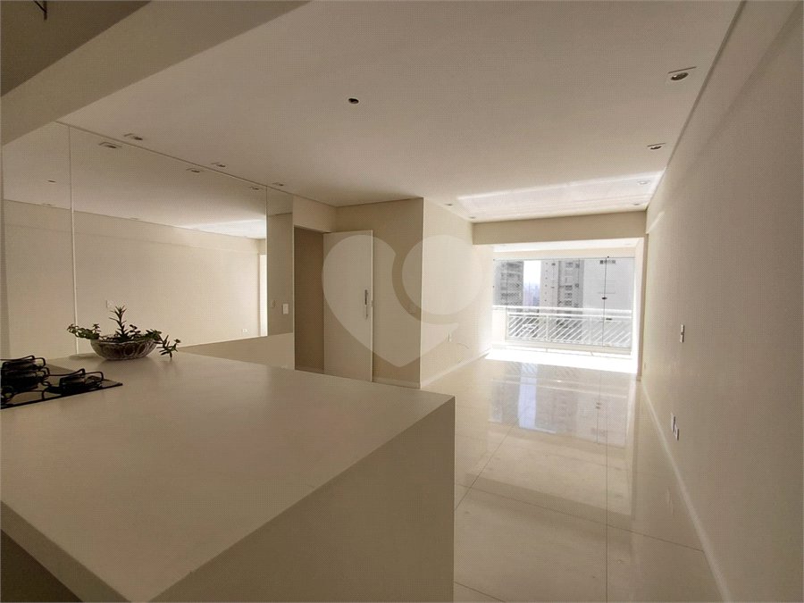 Apartamento à venda com 3 quartos, sendo 1 suíte, em Vila Romana, São Paulo, SP