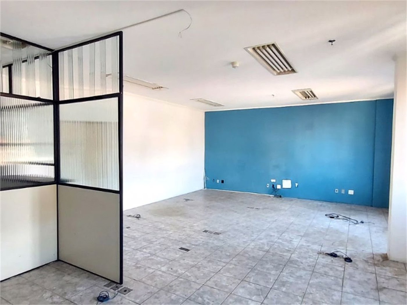 Sala Comercial para venda e locação, Centro, Santos - SA0071.