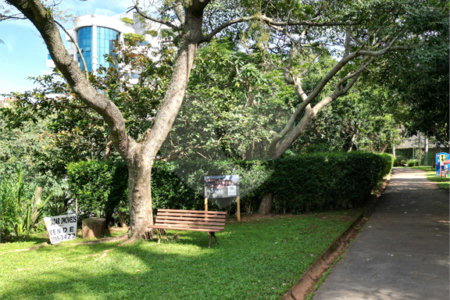 Terreno à venda em Paraisópolis, São Paulo, SP