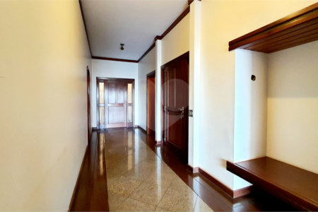 Apartamento à venda com 4 quartos, sendo 2 suítes,  em Vila Seixas, Ribeirão Preto, SP