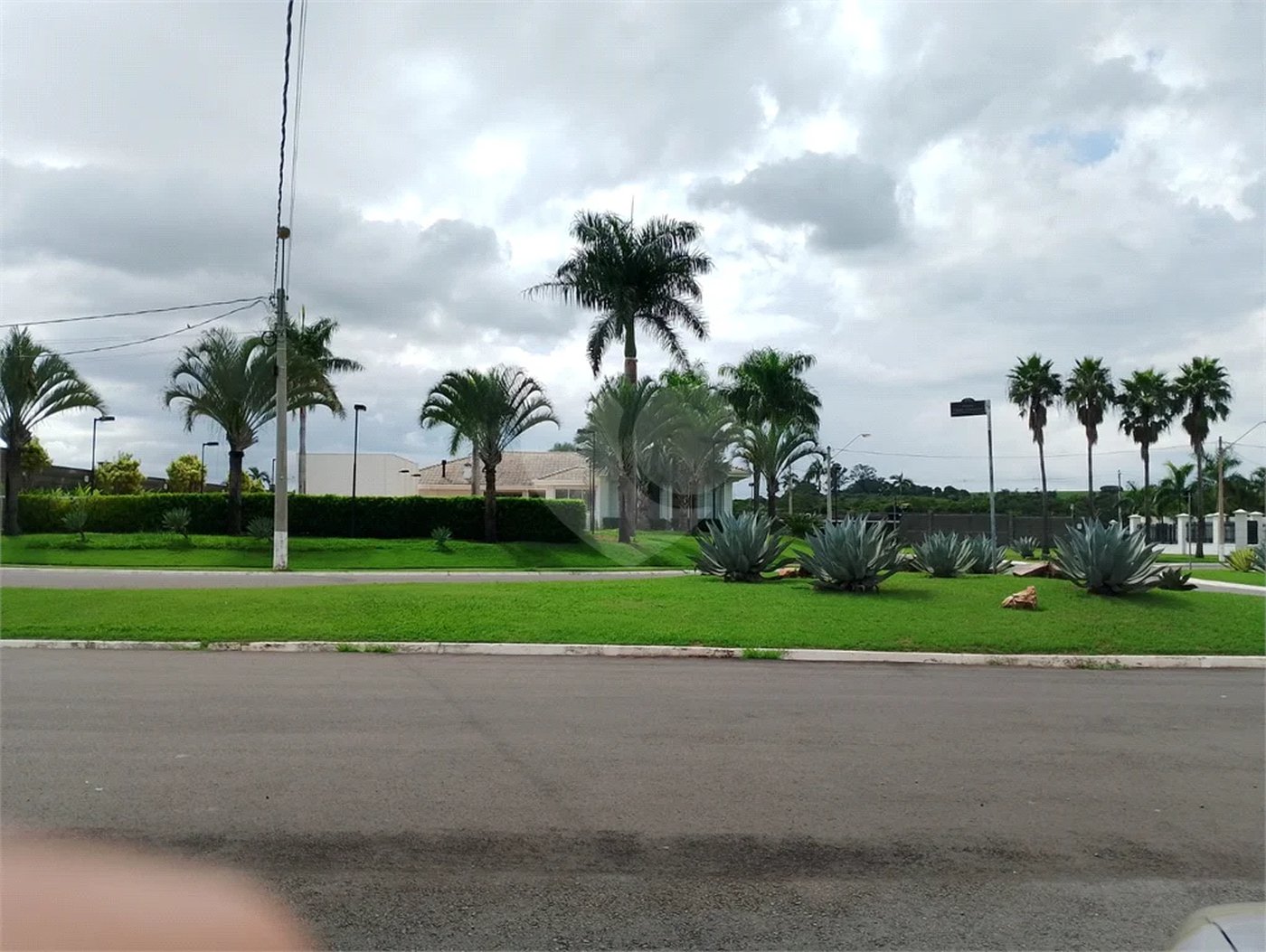 Terreno à venda no Condomínio Terras de Ártemis