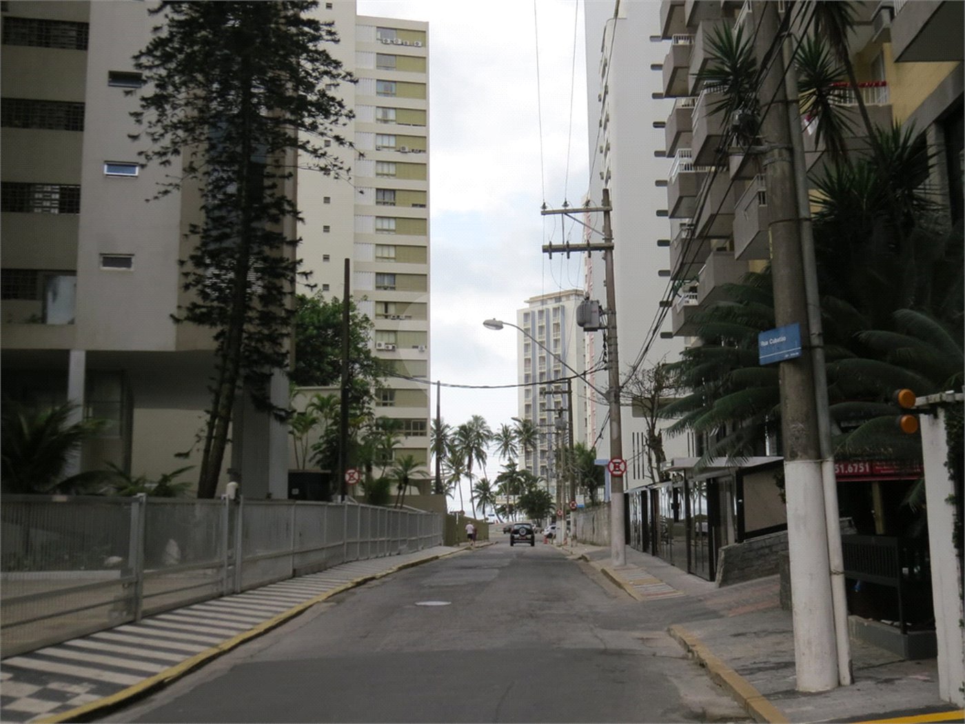 Apartamento à venda com 2 quartos, sendo 1 suíte, em Pitangueiras, Guarujá, SP