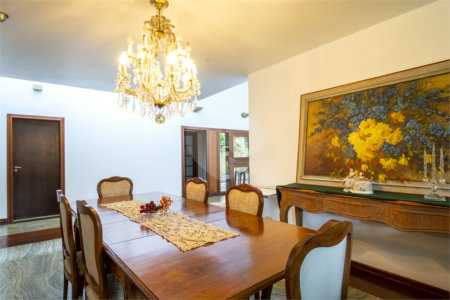 Casa à venda com 3 suítes no condomínio Chácara Flora, São Paulo - SP
