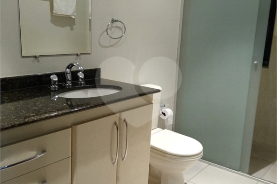 Apartamento à venda com 3 quartos, sendo 1 suíte,  em Bela Vista, São Paulo, SP