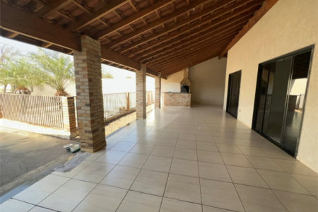 Casa à venda com 3 quartos, sendo 1 suíte, em Ipê, Três Lagoas, MS