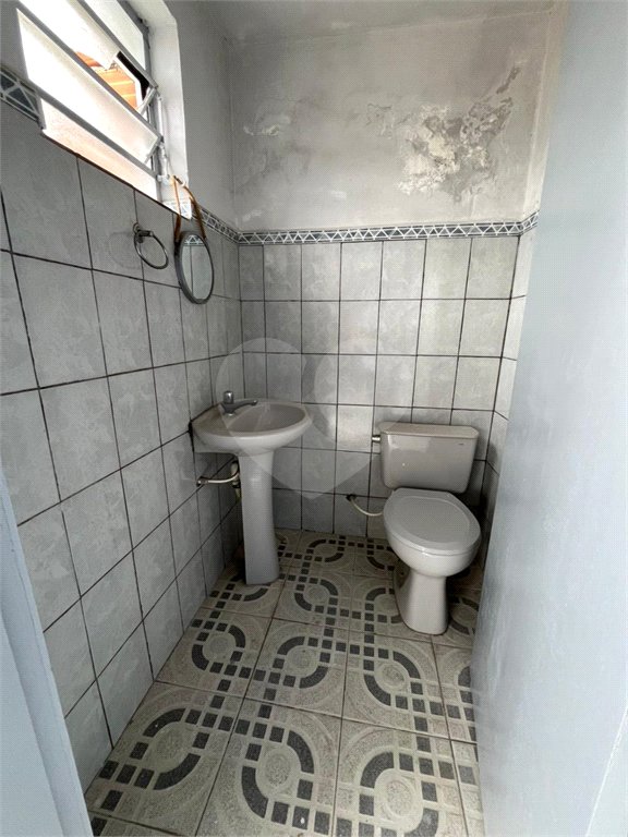 Casa à venda com 3 quartos em Conjunto Habitacional São Sebastião, Mogi das Cruzes, SP