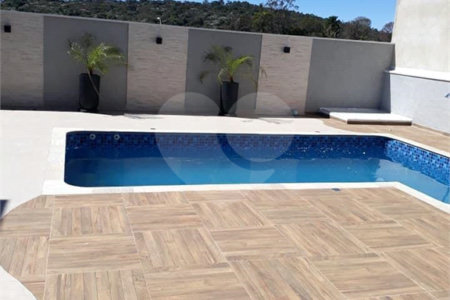 Sobrado à venda com 1 quarto, sendo 3 suítes, em Condomínio Residencial Euroville II, Bragança Paulista, SP