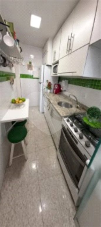Apartamento à venda com 2 quartos em Jardim Mangalot, São Paulo, SP