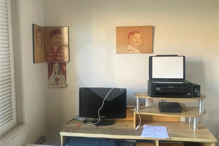 Sobrado à venda ou para alugar com 3 quartos, sendo 1 suíte, em Vila Carrão, São Paulo, SP