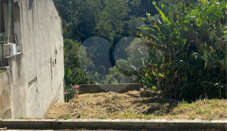 Terreno à venda em Barreiro, Mairiporã, SP