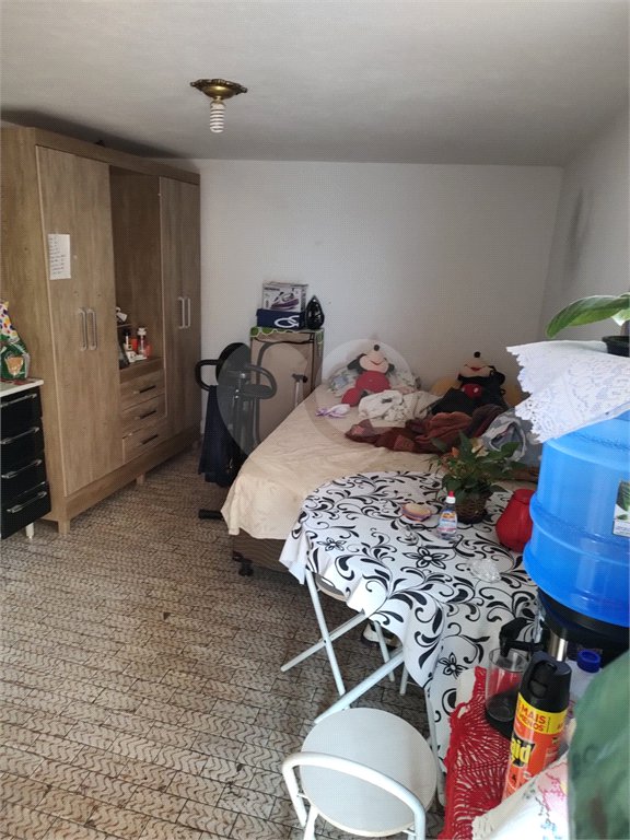 Sobrado à venda com 3 quartos no Centro, Jarinu, SP