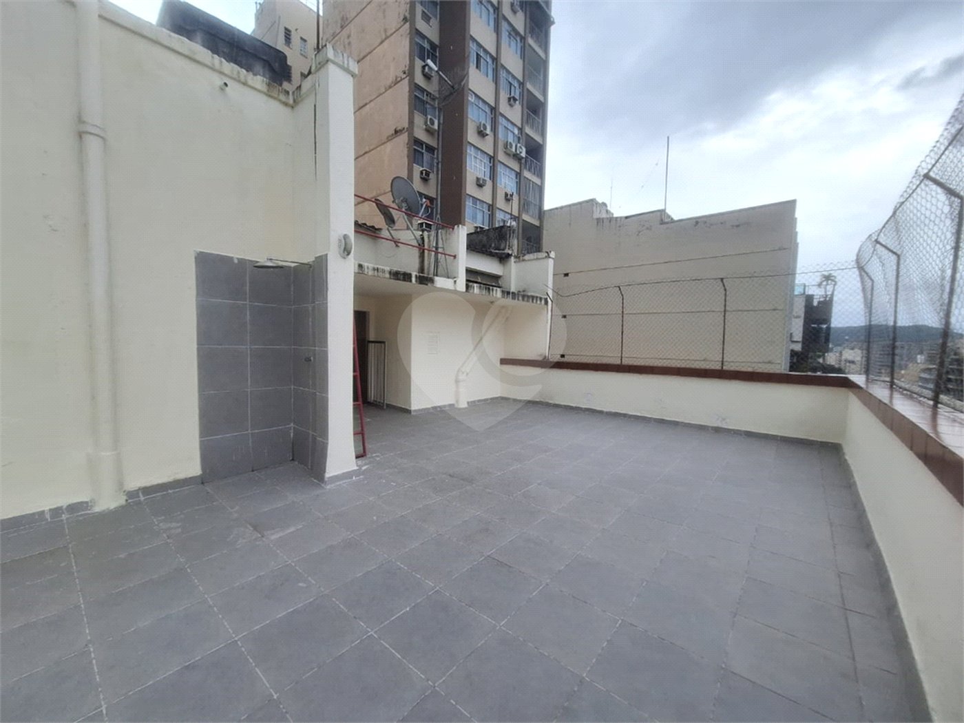 Apartamento à venda com 2 quartos, sendo 1 suíte,  em Tijuca, Rio de Janeiro, RJ