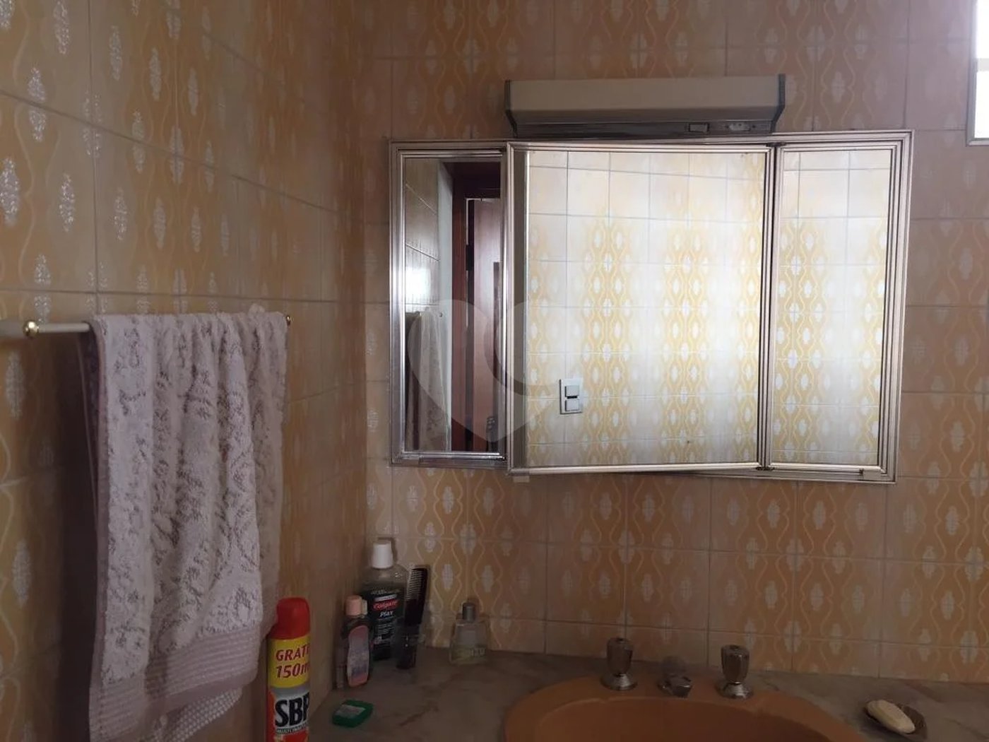 Casa à venda com 3 quartos, sendo 1 suíte, em Santana, São Paulo, SP