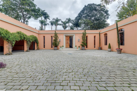 Casa à venda ou para alugar com 4 suítes em Alto da Boa Vista, São Paulo, SP