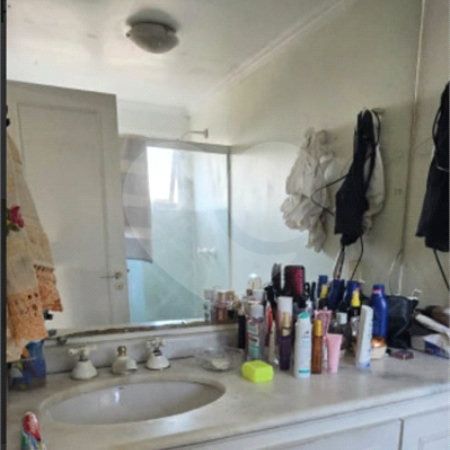 Apartamento à venda com 3 quartos, sendo 1 suíte,  em Paraíso do Morumbi, São Paulo, SP