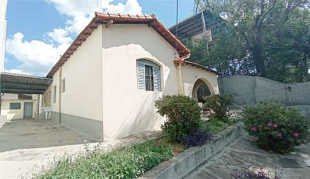 Casa à venda com 3 quartos em Vila Santana, Valinhos, SP