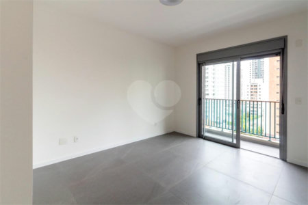 Apartamento à venda com 1 quarto em Vila Uberabinha, São Paulo, SP