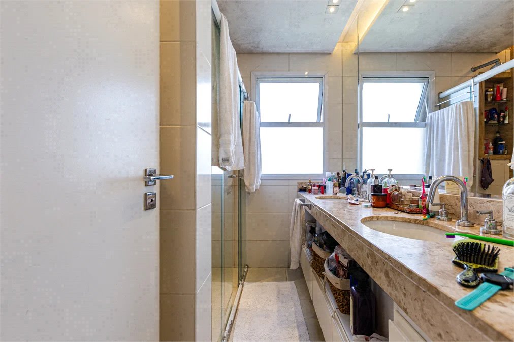 Apartamento à venda com 3 suítes em Jardim Fonte do Morumbi, São Paulo, SP