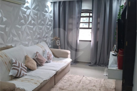 Casa Térrea à venda com 2 quartos, sendo 1 suíte, em Campo Grande, Rio de Janeiro, RJ