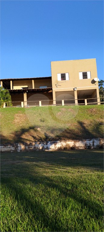 Chácara à venda com 3 quartos, sendo 1 suíte,  em Botujuru, Mogi das Cruzes, SP