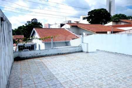 Casa à venda com 3 quartos em Vila Clayton, Valinhos, SP