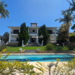 Casa à venda com 5 quartos, sendo 3 suítes, em Itapetinga, Atibaia, SP