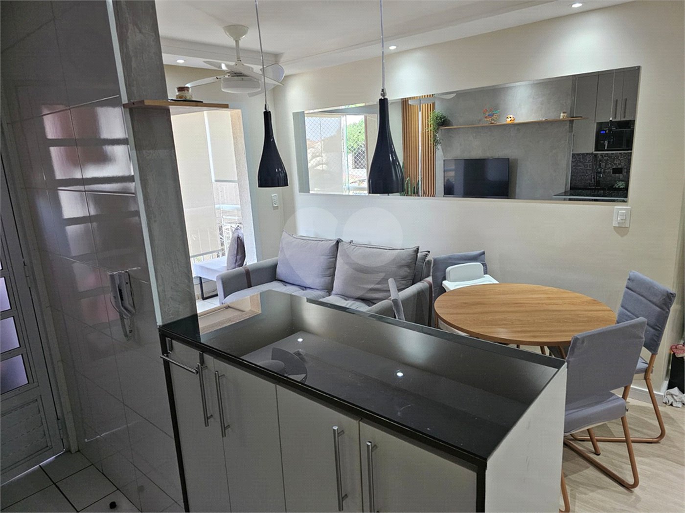 Apartamento a venda ao lado do Shopping Andorinha 2 quartos 1 vaga