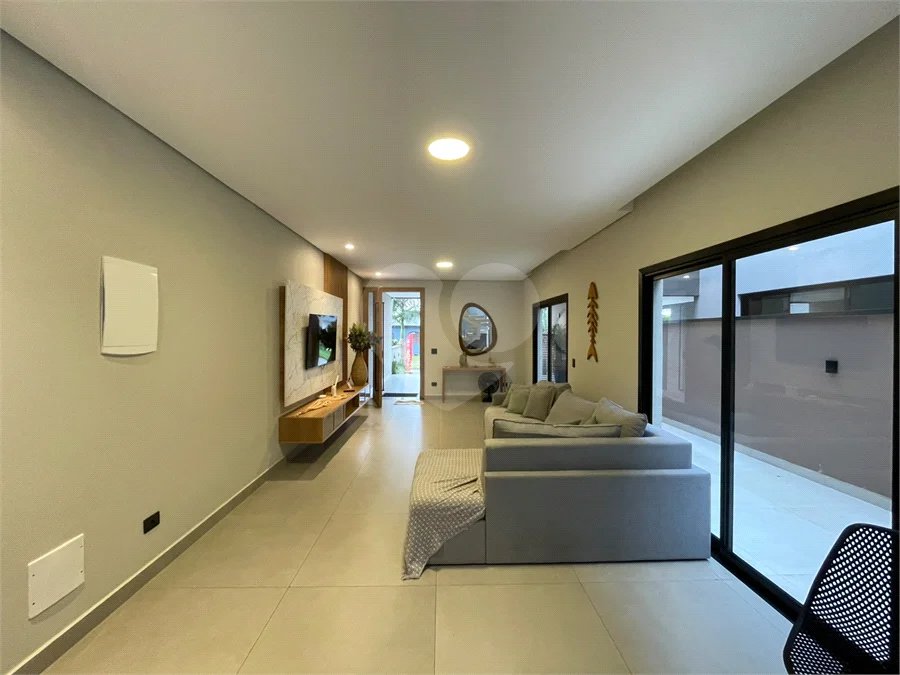 Casa à venda ou para alugar com 5 quartos, sendo 4 suítes,  em Morada da Praia, Bertioga, SP