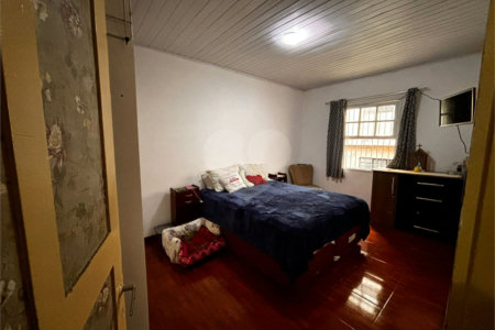 Casa Térrea à venda com 4 quartos, sendo 1 suíte, em Vila Germinal, São Paulo, SP