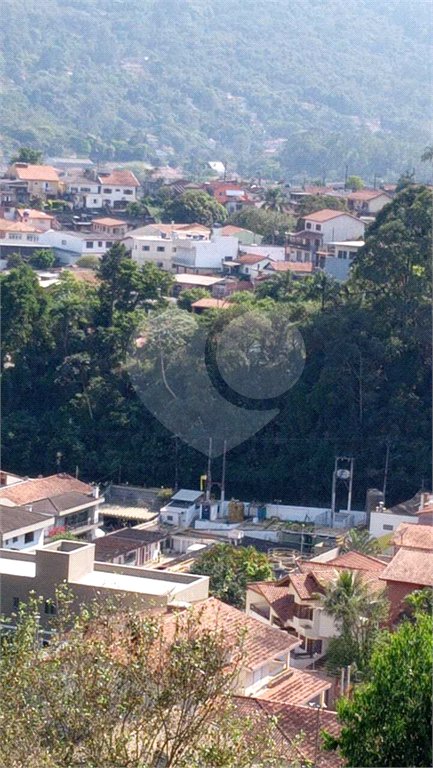 Sobrado à venda com 4 quartos em Lavapés, Mairiporã, SP