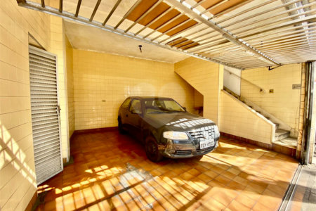 Sobrado à venda com 3 quartos em Jardim da Glória, São Paulo, SP
