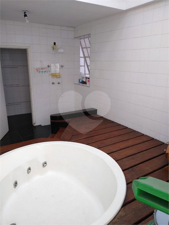 Casa à venda com 3 quartos, sendo 1 suíte, em Brooklin Paulista, São Paulo, SP