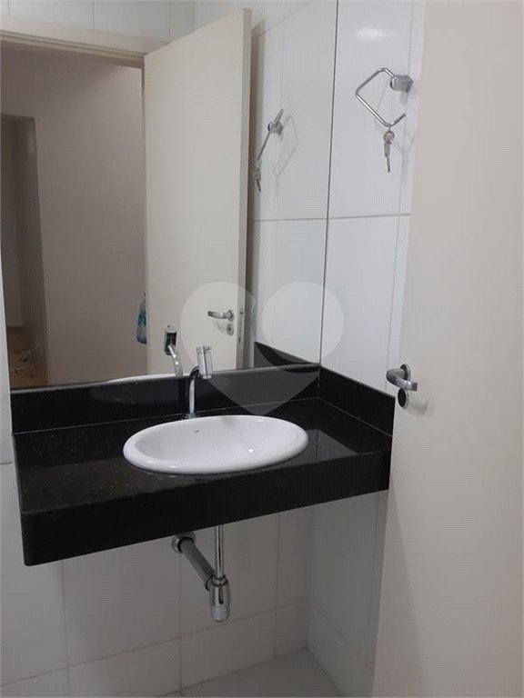 Apartamento à venda com 2 quartos em Cerqueira César, São Paulo, SP