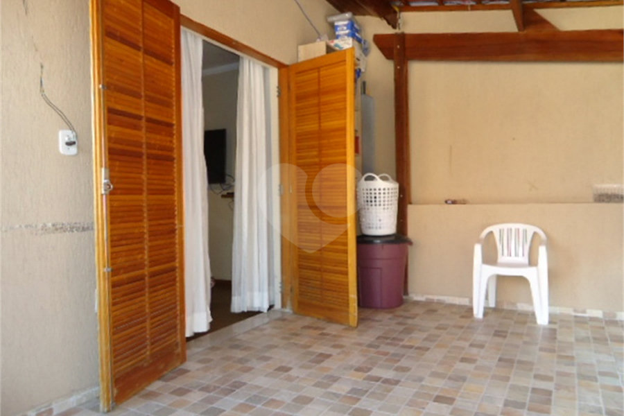 Sobrado à venda com 3 quartos, sendo 1 suíte, em Jardim Peri, São Paulo, SP