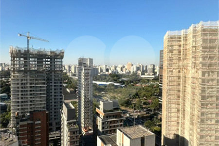 Studio à venda com 1 suíte em Moema, São Paulo, SP