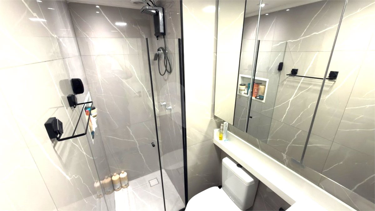 Apartamento à venda com 1 quarto em Alto da Boa Vista, São Paulo, SP