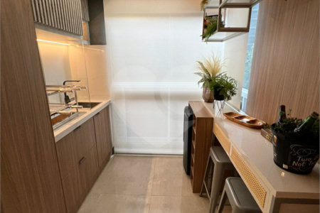 Apartamento à venda com 2 suítes em Vila Assunção, Santo André, SP