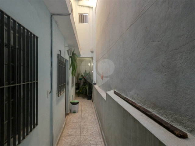 Sobrado à venda com 4 quartos, sendo 1 suíte,  em Jardim Peri, São Paulo, SP