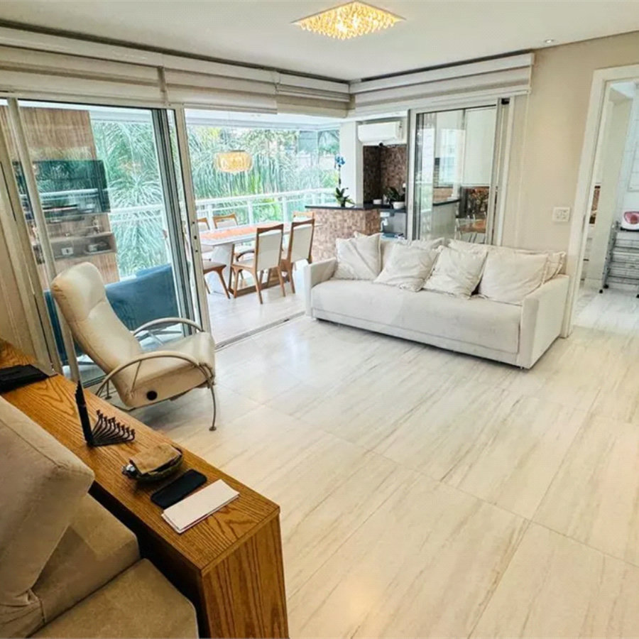 Apartamento à venda com 3 suítes em Vila Mariana, São Paulo, SP