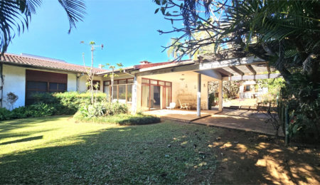 Casa à venda com 4 suítes no condomínio Chácara Cordeiro, São Paulo - SP