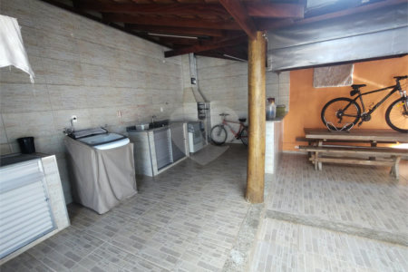 Casa à venda com 4 quartos, sendo 1 suíte, em Jardim Silvânia (vila Xavier), Araraquara, SP