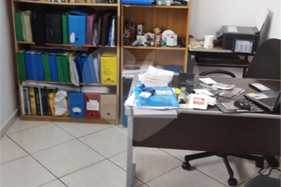Sobrado à venda com 5 quartos, sendo 1 suíte, em Parada Inglesa, São Paulo, SP