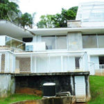 Sobrado à venda com 4 quartos, sendo 3 suítes, em Tremembé, São Paulo, SP
