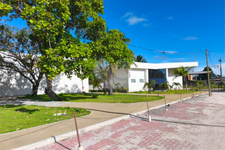 Apartamento à venda com 1 quarto no Centro, Santa Cruz Cabrália, BA