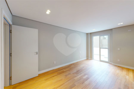 Apartamento à venda com 3 quartos, sendo 1 suíte, em Higienópolis, São Paulo, SP