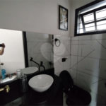 Casa à venda com 2 suítes em Vila Oliveira, Itapetininga, SP