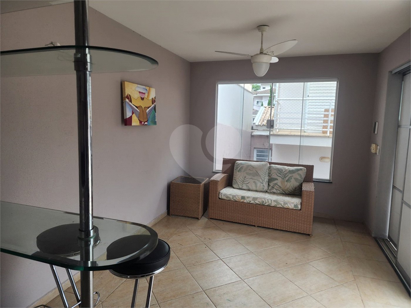 Casa à venda com 3 quartos, sendo 1 suíte, no condomínio Terras de São Francisco, Vinhedo - SP
