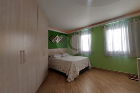 Apartamento à venda com 3 quartos, sendo 1 suíte, em Lapa, São Paulo, SP