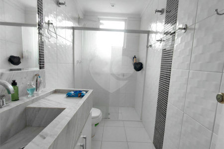 Casa à venda com 3 quartos, sendo 1 suíte, em Vila Ipojuca, São Paulo, SP